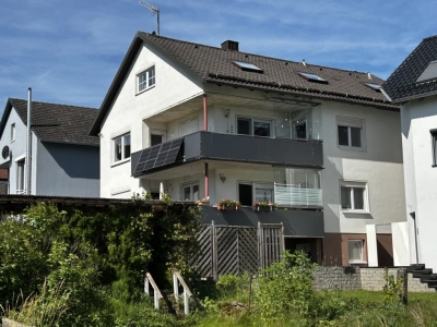 Außen- und Balkonansicht